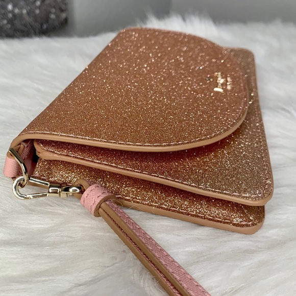 🌟 Holiday Collection🌟 Kate Spade Joeley Wristlet - Picture 5 of 8
